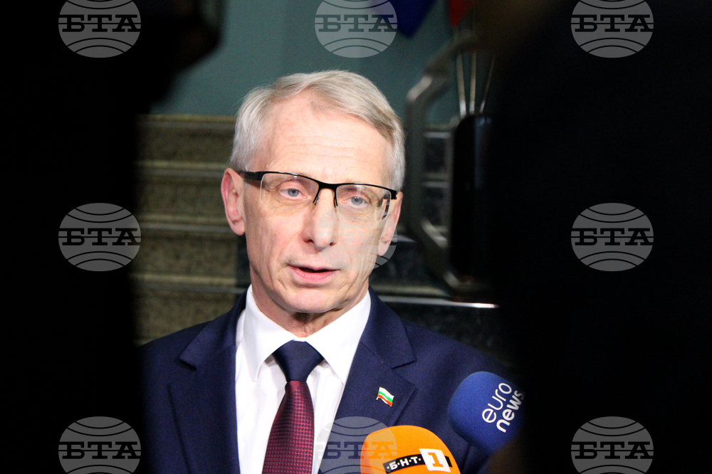 Летище София - Николай Денков - брифинг