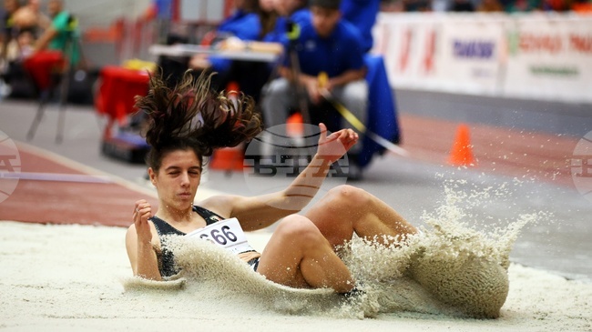 Пламена Миткова е с тежка контузия на глезена, ще отсъства продължително време, обяви нейният треньор Ивайло Русенов