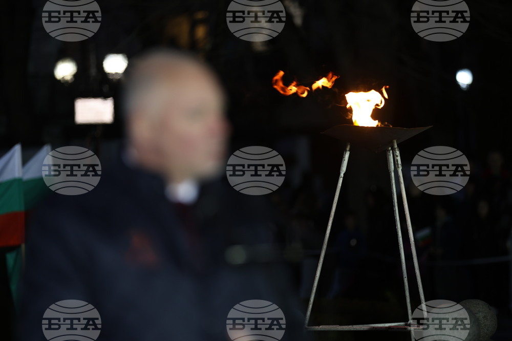 Карлово - Васил Левски - годишнина - отбелязване