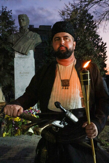 С факелно бдение в Благоевград бяха отбелязани 151 години от гибелта на Васил Левски