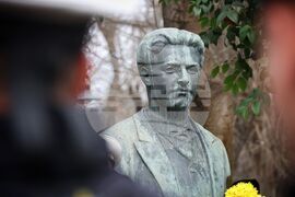 Бургас - Васил Левски - годишнина - почит