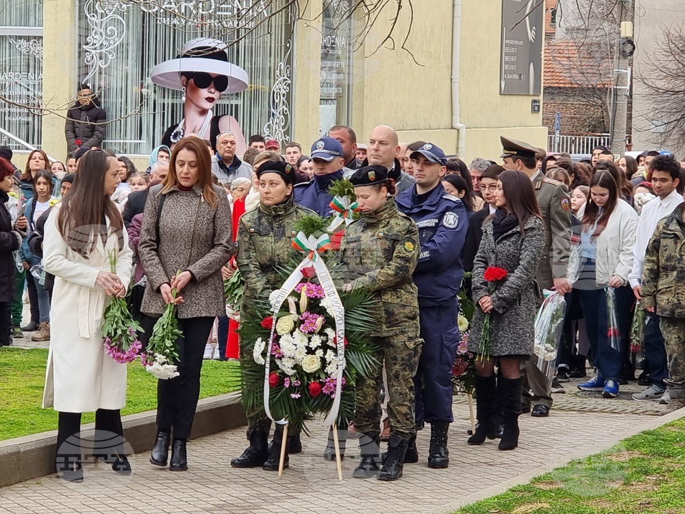 Сливен - Васил Левски - годишнина - почит