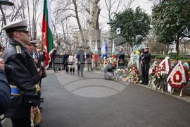 Бургас - Васил Левски - годишнина - почит