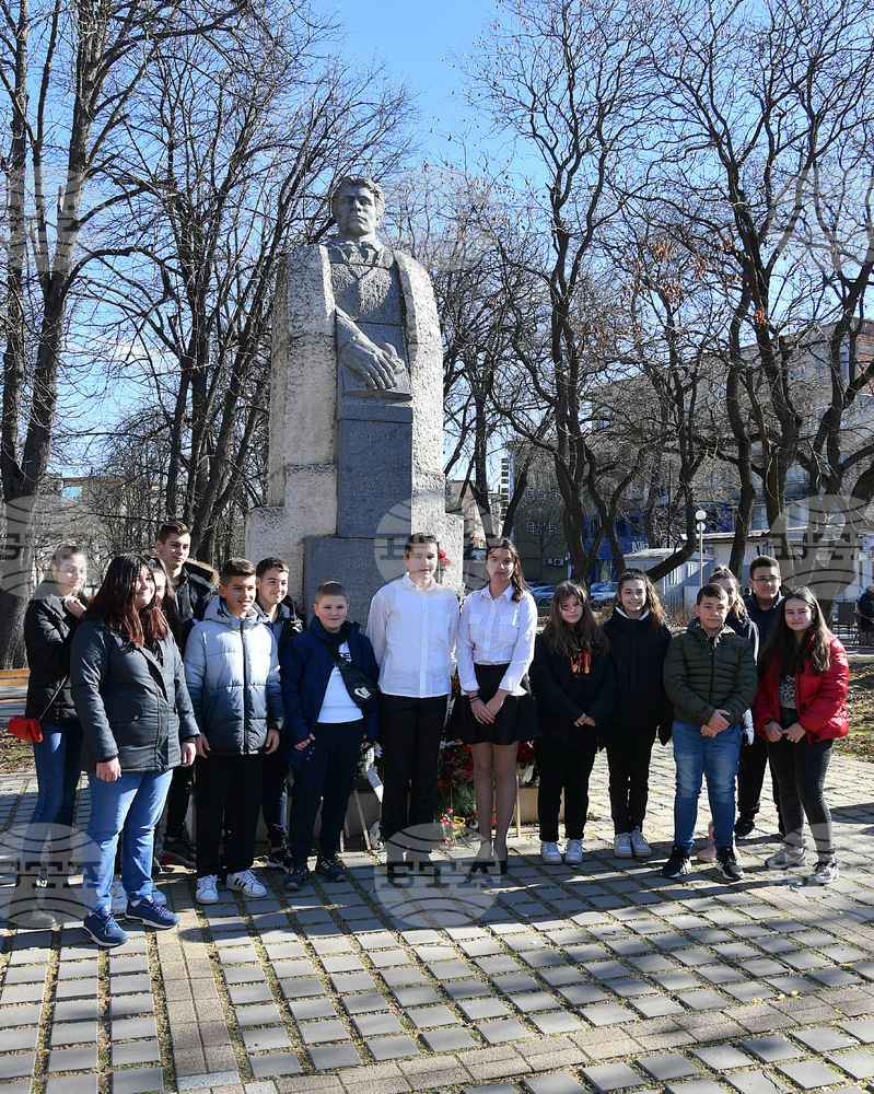 С научна среща, възпоменателна церемония и прожекция на филм в Монтана ще отбележат годишнината от гибелта на Левски