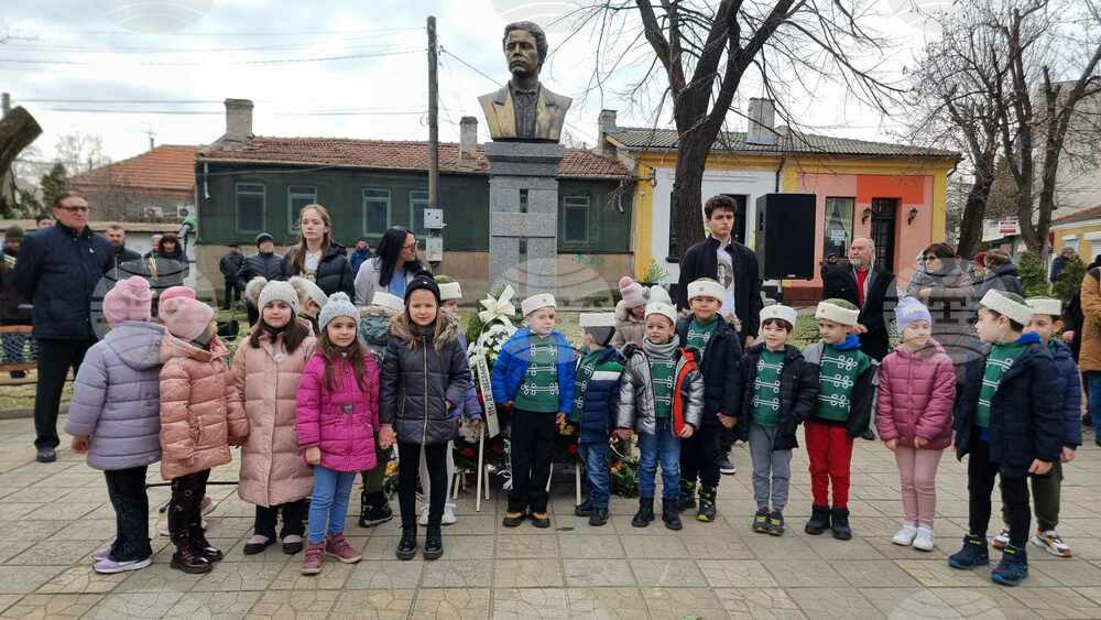 В Силистра бе отбелязана 151-годишнина от обесването на Васил Левски