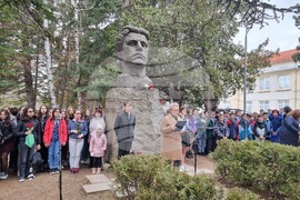 Разград - Васил Левски - годишнина - почит