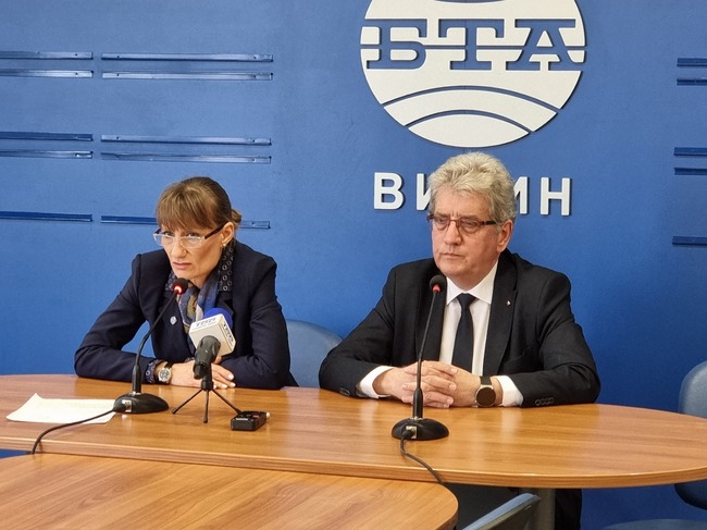 Пресконференция във връзка с продължаващия с години проблем с лошото качество на питейната вода в общините Белоградчик, Чупрене, Ружинци и Димово