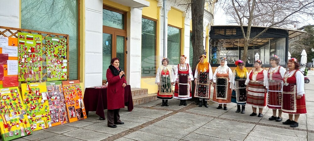 Община Каварна: Благородна кауза за надежда в бяло и червено