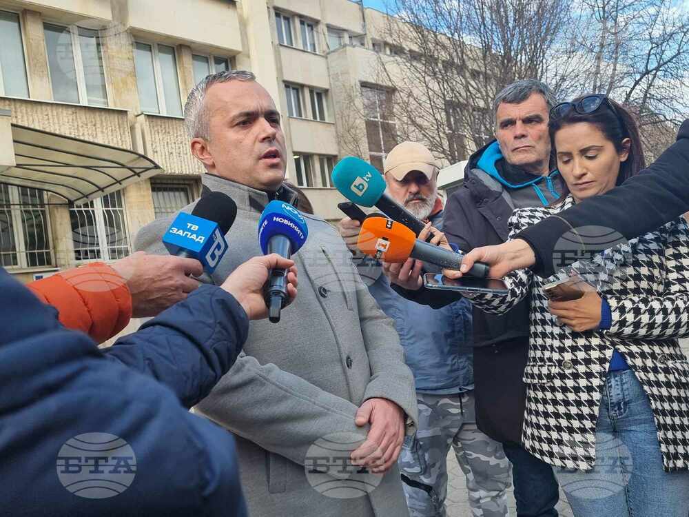 Мъжът, който открадна кола с две малки деца в Дупница, е задържан за 24 часа