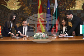 Министерството на външните работи  - Теодора Генчовска - Буяр Османи - протокол - подписване