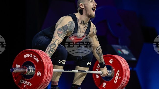 Христо Христов завърши с бронзов медал в двубоя на европейското първенство по вдигане на тежести в Батуми