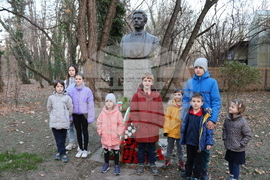 Румъния - Посолството на Република България в Букурещ - 151 години от гибелта на Апостола