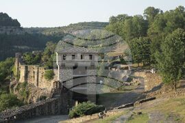 Велико Търново - журналисти - България - Република Северна Македония - „Време за разговор“ - резерват „Царевец”