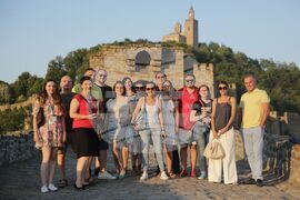 Велико Търново - журналисти - България - Република Северна Македония - „Време за разговор“ - резерват „Царевец”