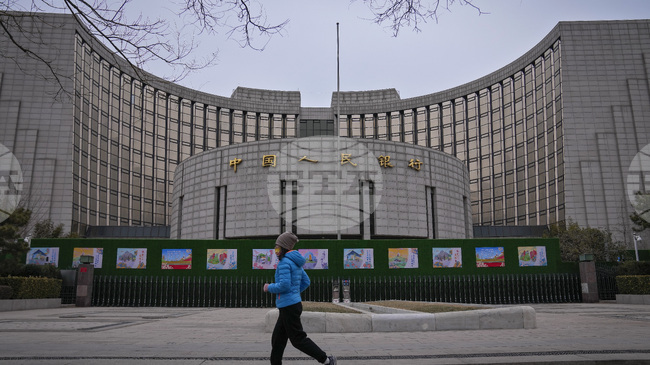 Пекин обяви насоки за финансова подкрепа, целяща модернизацията на производството и промишлеността на страната