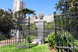 Аржентина - Васил Левски - паметник