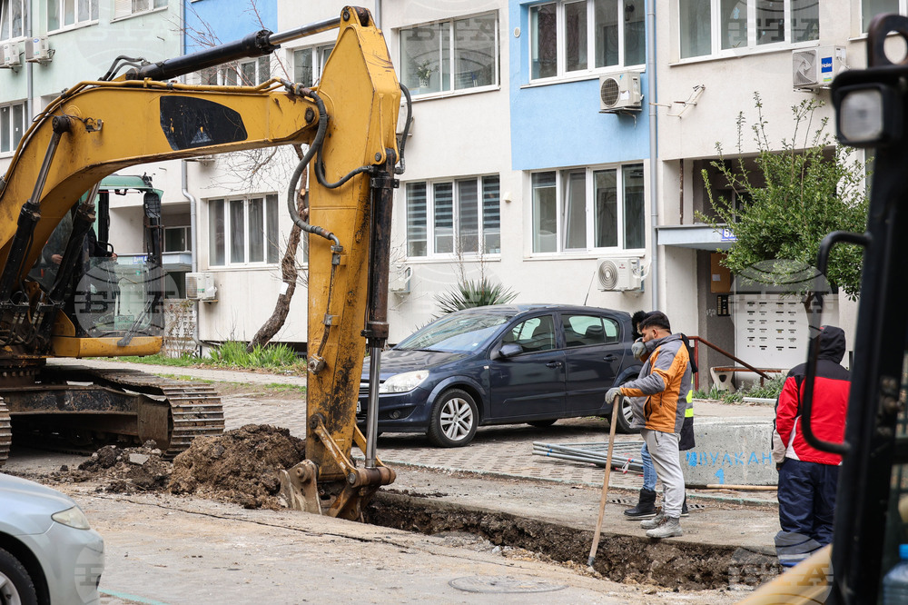 Бургас - улица - ВиК мрежа - ремонт