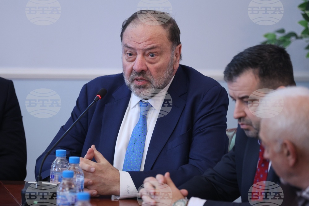 Министерство на здравеопазването - анекси - подписване