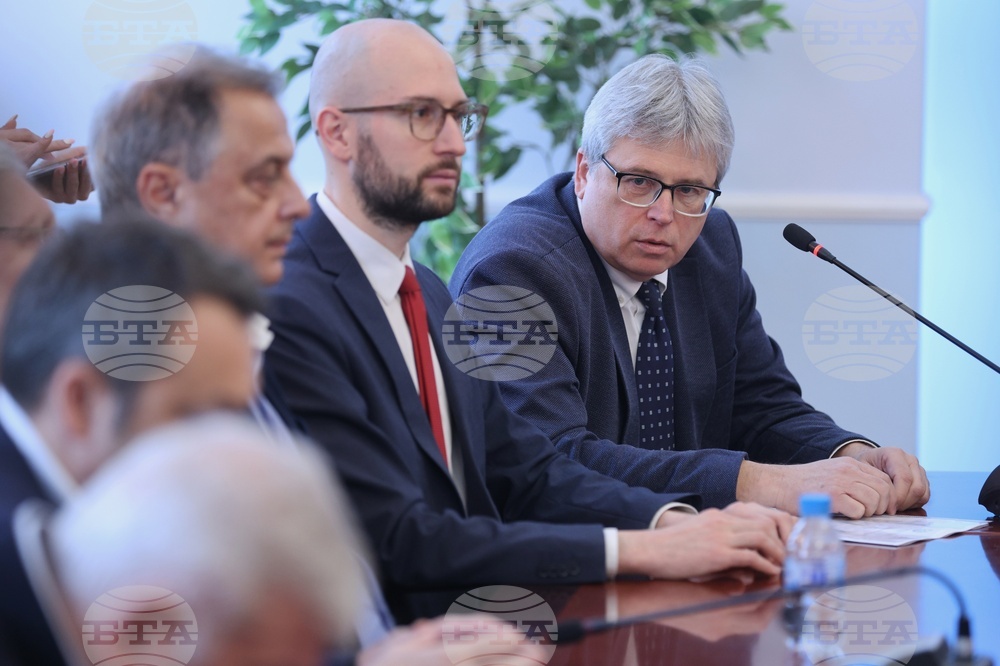 Министерство на здравеопазването - анекси - подписване