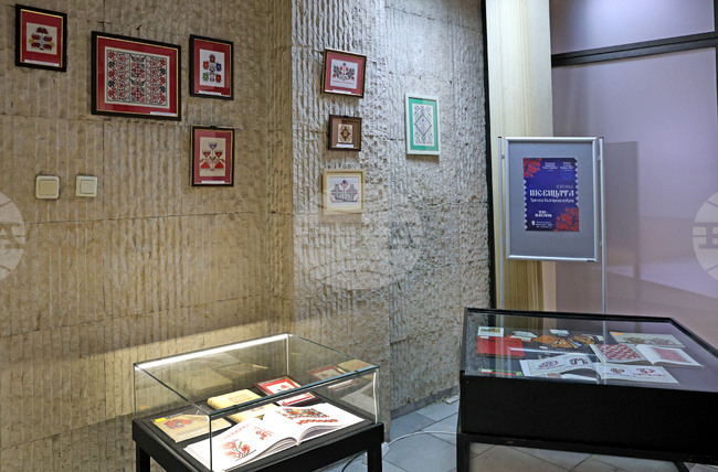 Варна - Регионална библиотека - изложба - шевици