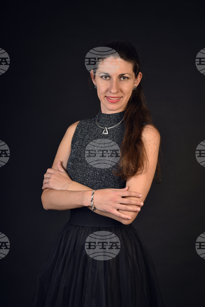 Пианистката Лилия Жекова ще е солист на предстоящия симфоничен концерт в Държавна опера - Бургас