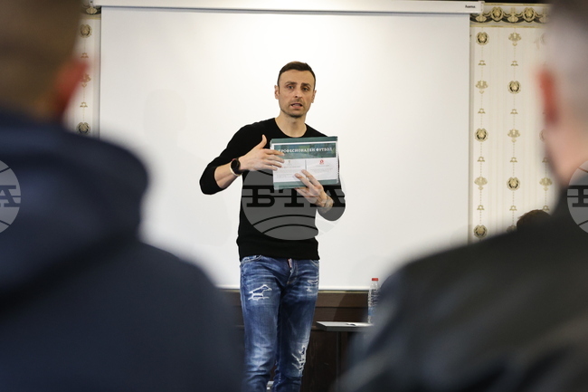 Пазарджик - Димитър Бербатов - среща