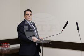 Министерство на финансите - Асен Василев - брифинг