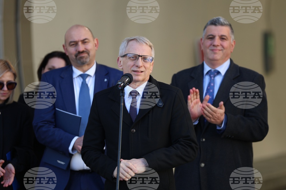 Благоевград – АМ Струма – тунел „Железница“ – пускане на движението