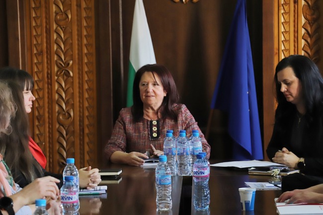 Община Банско: Комуникационна среща по изпълнение на проект „Грижа в дома в община Банско“