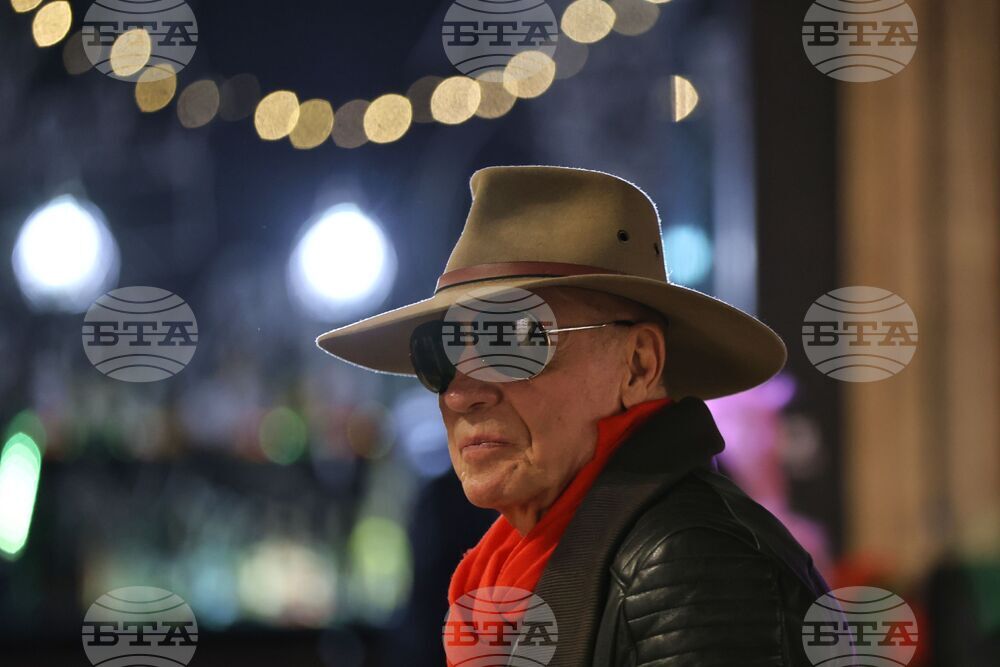 Николай Волев - изложба