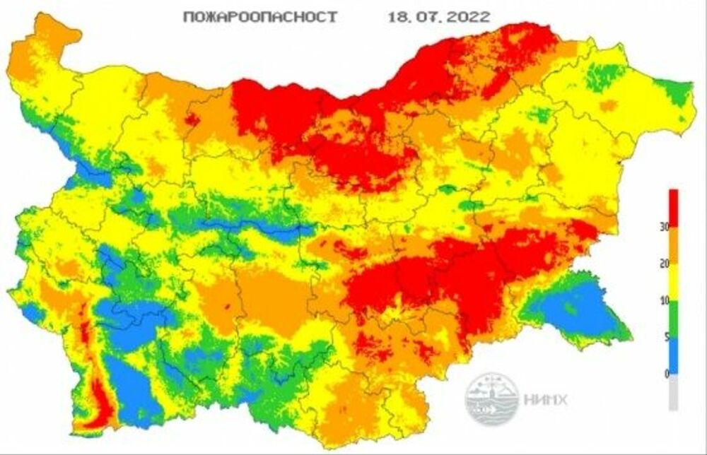 Голям е индексът на пожароопасност в Дунавската и Горнотракийската низина за днес и утре, в петък температурите ще са до 33-38 градуса