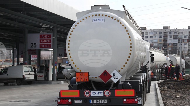 От „ДПС-Ново начало“ предлагат мерки срещу нелегалния пазар на горива