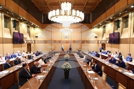 Румен Радев - Национална кръгла маса „Иновациите – възможности пред България“