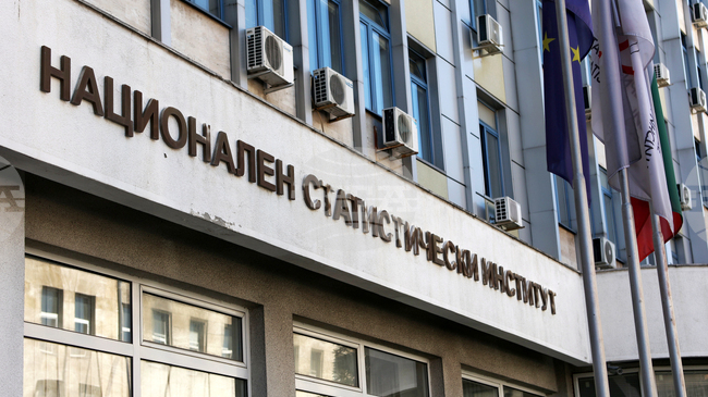 Наетите лица в област Сливен достигат 37 000, а средната брутна заплата се увеличава през четвъртото тримесечие на 2025 г.