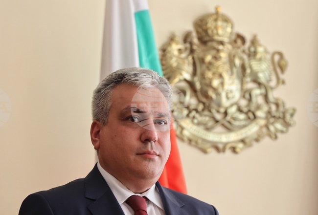  Национален статистически институт - Атанас Атанасов