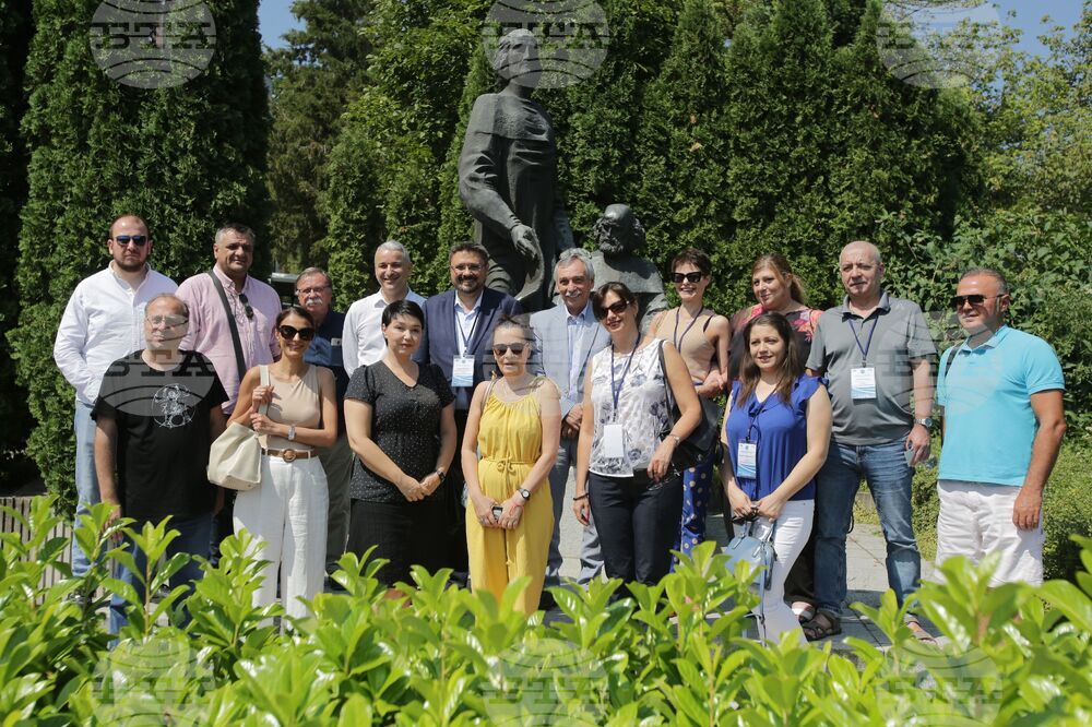 Велико Търново - журналисти - България - Република Северна Македония - „Време за разговор“