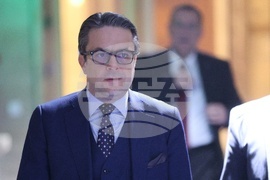 Парламент - заседание