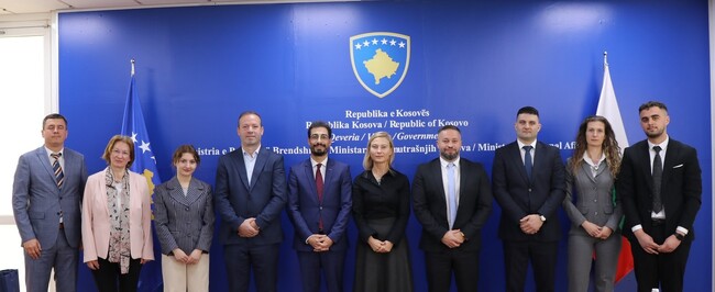 МВР: Българска делегация, водена от заместник-министър Ивелина Дундакова, е на работно посещение в Косово