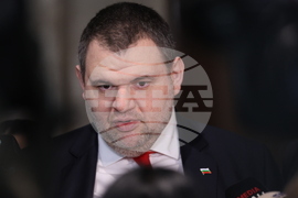 Парламент - кулоари - Делян Пеевски - изявление