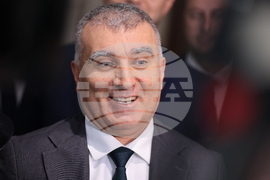 Парламент - кулоари - ПГ  "Възраждане" - изявления