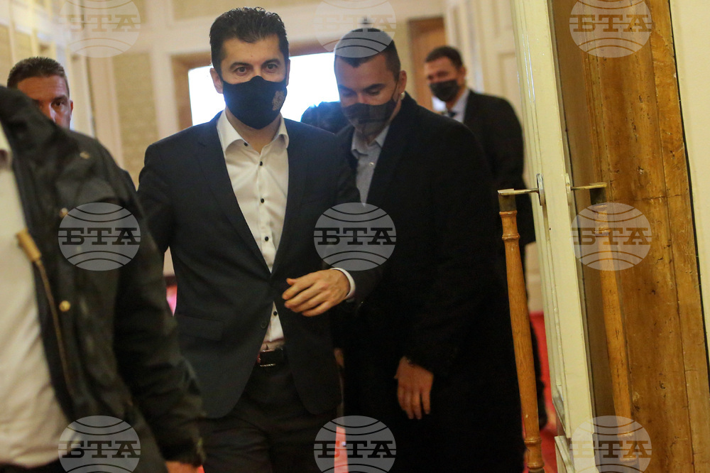 Парламент - Кирил Петков