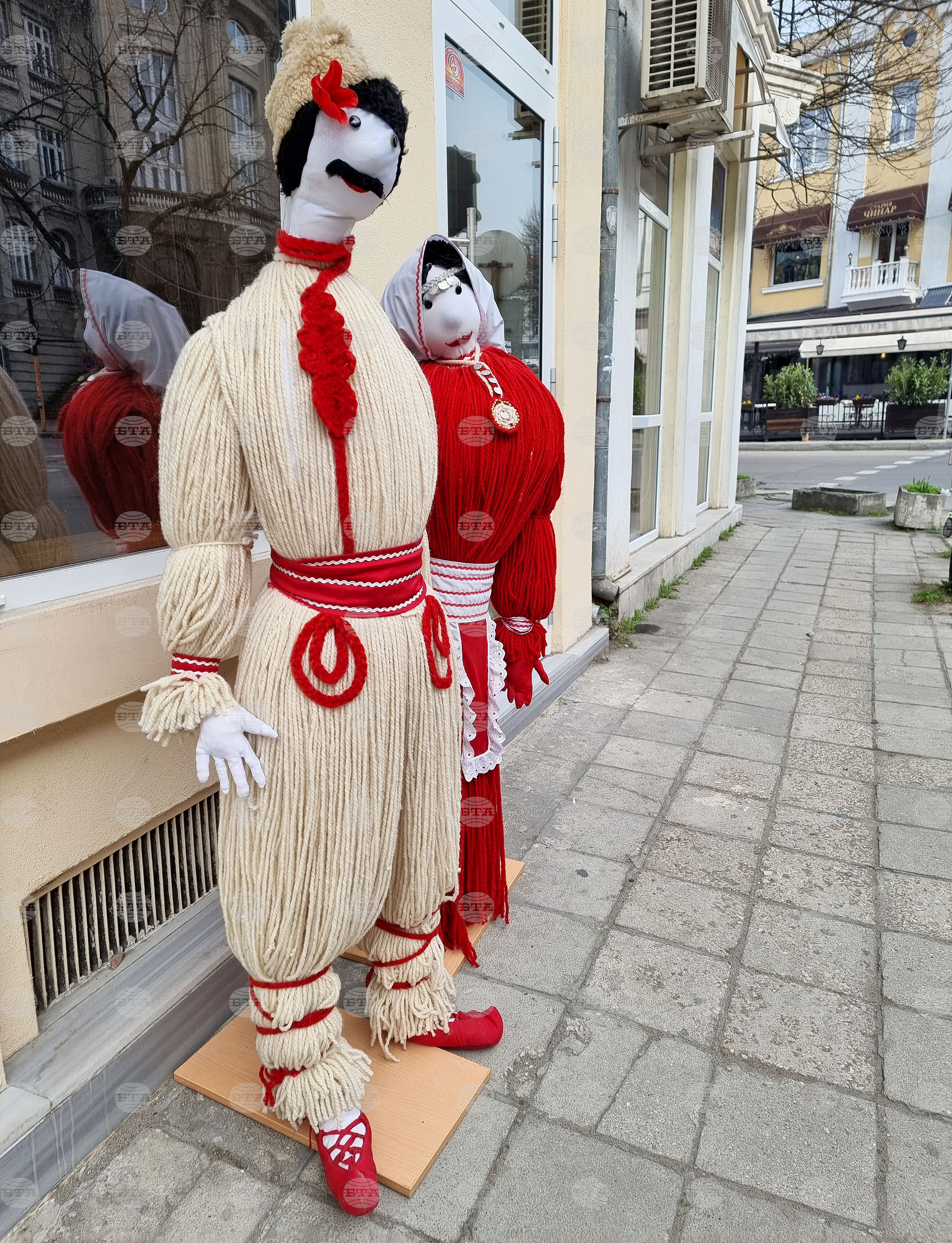 Варна - Пижо и Пенда - мартеница