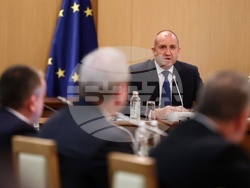 Държавният глава откри Национална кръгла маса „Иновациите – възможности пред България“