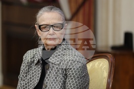 Цветана Манева - отличие