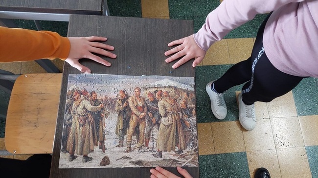 „Защо се жертва за нас“ е сред въпросите, които деца от училище „Пейо Яворов“ в Милано биха задали на Васил Левски