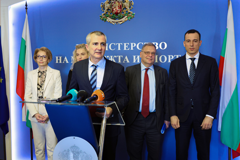 Министър Илиев: Имаме силната воля да намерим бързо и полезно решение за Витоша