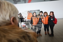 Летище София -32-ра Национална антарктическа експедиция - участници - завръщане