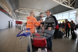 Летище София -32-ра Национална антарктическа експедиция - участници - завръщане