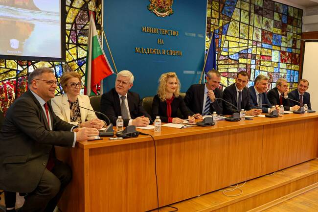 Министър Юлиян Попов: Витоша е ценен природен актив в зелената система на София