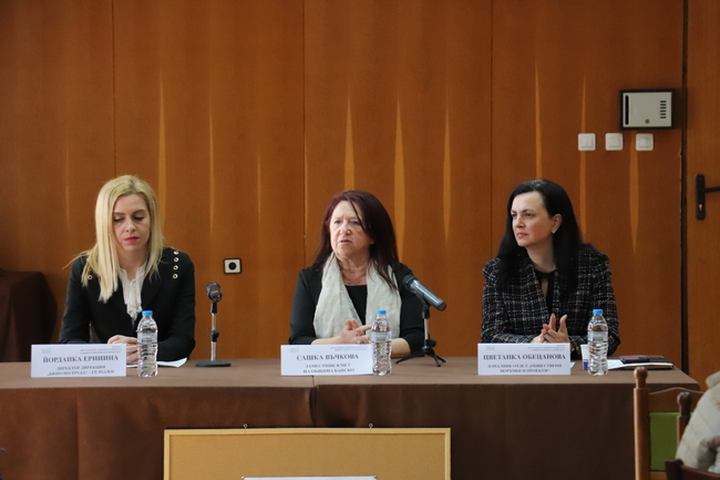 Община Банско: Комуникационна среща по проект за развитие на културни и фестивални дейности чрез осигуряване на модерна подвижна сцена